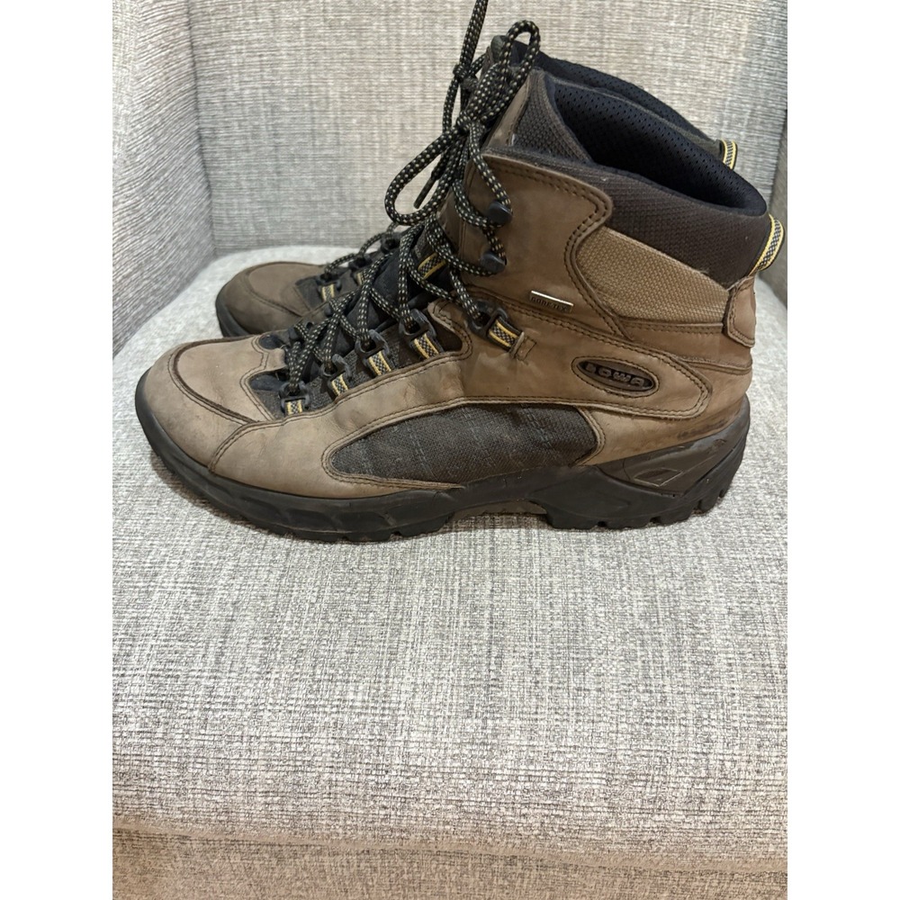 Men's Lowa Renegade GTX Mid Hiking Boots Size 13